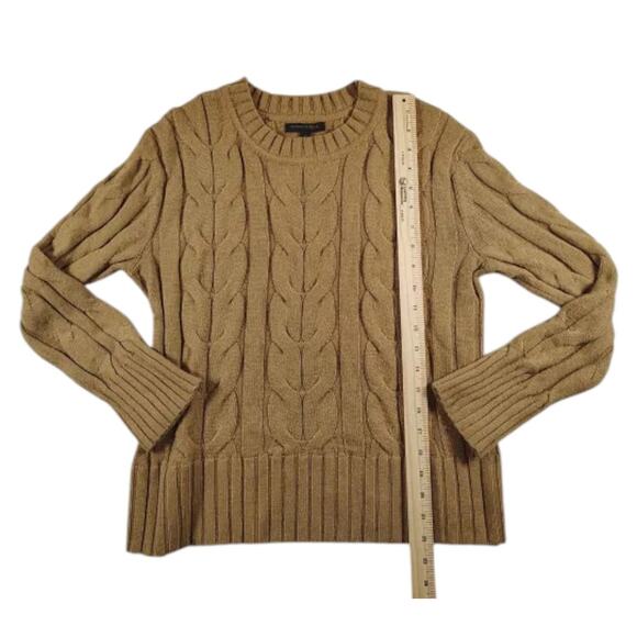 Banana Republic Women's Cable Knit Sweater Brown - Size: Medium - Picture 3 of 8
